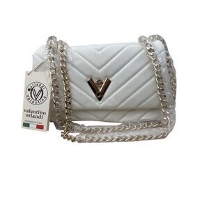 NWT Valentino Orlandi White Quilted Shoulder Bag W/Gold Chain Strap Crossbody